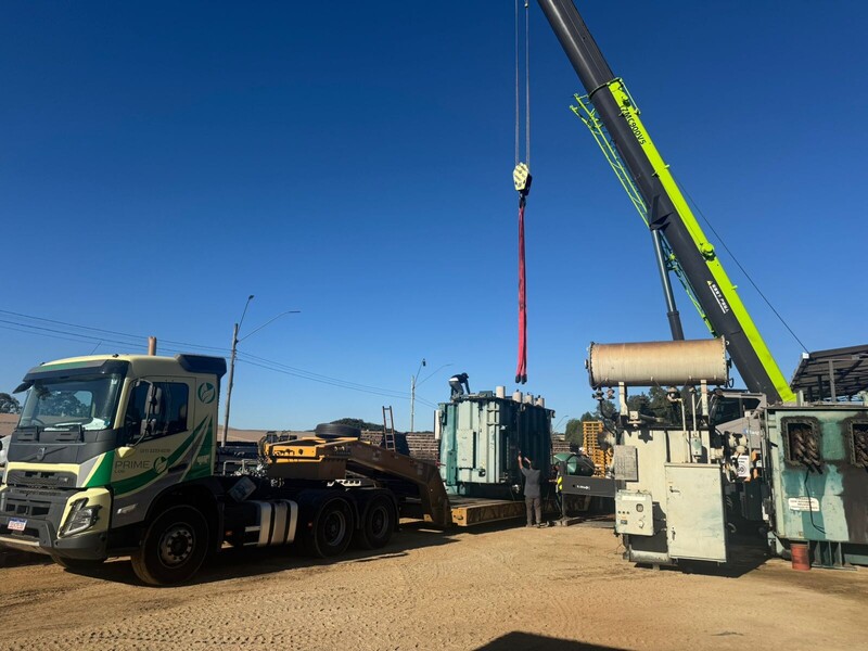 Remoções Técnicas com Guindaste